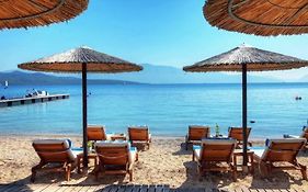 Lefkada Nikiana Two Bedroom Apartment